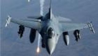 مقتل 19 وجرح 60 في غارات جوية على الرقة السورية 