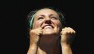 أزارينكا تصعق سيرينا وتتوج ببطولة إنديان ويلز للتنس