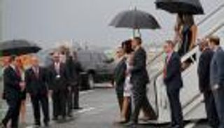 بعد عقود من العداء.. أوباما يصل كوبا في مستهل زيارة تاريخية