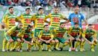 شبيبة القبائل يهزم المولودية في قمة الدوري الجزائري