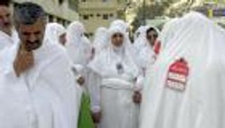 إيران ترسل وفدًا إلى السعودية لبحث ترتيبات الحج