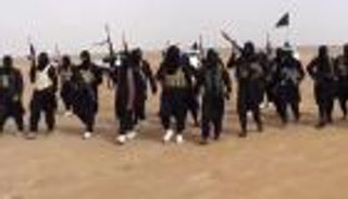 المرصد السوري: داعش يستعيد بلدة قرب الحدود التركية