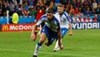 فيديو.. واقعية إيطاليا تخطف بلجيكا بهدفين