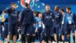 إيطاليا تتصدر استفتاء أفضل منتخبات اليورو