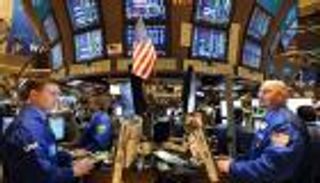 "أبل" و"مايكروسوفت" تدفع الأسهم الأمريكية نحو الصعود