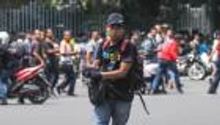 بالصور.. تسلسل عملية إطلاق النار على الشرطة في جاكرتا