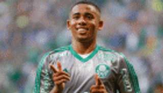 بالميراس يعرض 