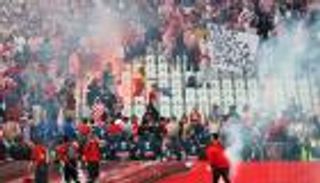 يويفا يلاحق تركيا وكرواتيا بالعقوبات بسبب الشغب