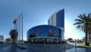 الأول من نوعه.. جامعة دبي تطلق برنامج 