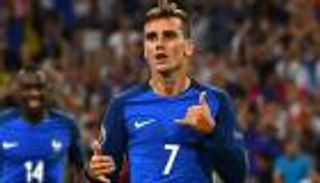 جريزمان يكشف النقاب عن أصل احتفال 