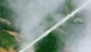 لهذا أغلقت الصين الجسر الزجاجي بعد أسبوعين من افتتاحه