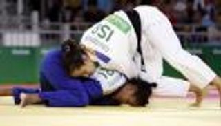 الإمارات تجهز سيدات الجودو لأولمبياد 2024