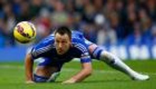 تطلعات جون تيري تؤخر عودته إلى الملاعب