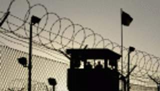  مسؤول: 12 من سجناء جوانتانامو سينقلون لدول أخرى