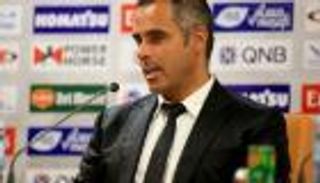 التعاون السعودي يفسخ تعاقده مع البرتغالي جوميز