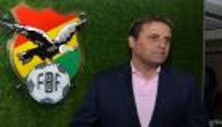 مدرب بوليفيا يختار 93 لاعبا لمواجهة بيرو في تصفيات المونديال