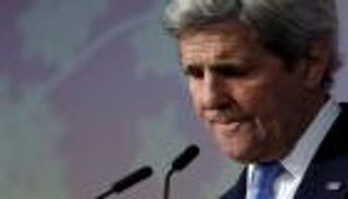 كيري أمام نصب ضحايا هيروشيما: صادم ومؤلم