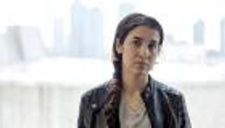 إنفوجراف .. نادية مراد من قبضة "داعش" إلى سفيرة أممية