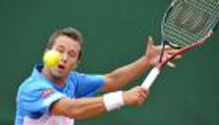 الألماني كولشرايبر يتأهل للدور الثالث لبطولة دبي للتنس