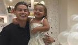 رودريجيز يتخلف عن جلسة محاكمته للاحتفال بعيد ميلاده