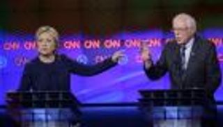 كلينتون ترفض المناظرة مع منافسها ساندرز في كاليفورنيا