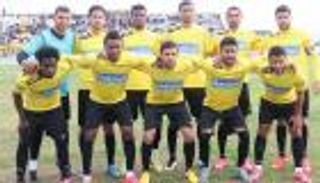 البنزرتي ممنوع من التعاقدات بقرار من اتحاد الكرة التونسي