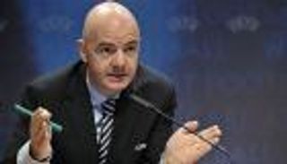 إينفانتينو مرشح رئاسة الفيفا يوافق على المشاركة في مناظرة تلفزيونية