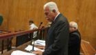 أعلى محكمة مصرية تبرئ أحمد نظيف من تهم بالفساد