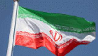 مسؤولون: بقاء إيران على القائمة السوداء لمكافحة غسل الأموال