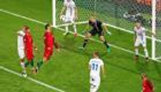 أيسلندا تعطل رونالدو ورفاقه بتعادل تاريخي