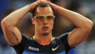 الحكم على العداء الجنوب إفريقي بيستوريوس بالسجن 6 سنوات