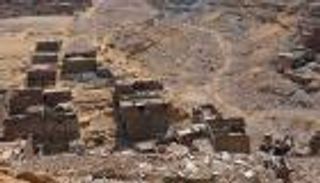 الحكومة المصرية تسابق الزمن لإبطال 1221 "قنبلة عشوائية"