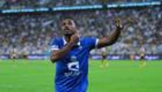 نجم الهلال السابق يطالب الشمراني بعدم إثارة المشاكل