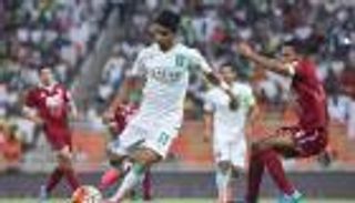 الأهلي يفشل في انتزاع صدارة الدوري السعودي
