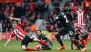 ليفربول يعرقل مسيرة توتنهام نحو لقب البريميرليج