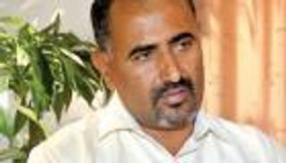 نجاة محافظ عدن ومدير الأمن من الاغتيال بسيارة مفخخة