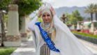 لماذا ارتدت أمريكيات غير مسلمات الحجاب في المدرسة؟