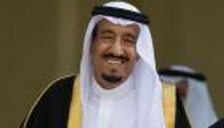 أشهر 10 تغريدات في 2015.. إحداها للملك سلمان