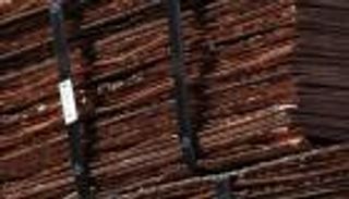 النحاس يهبط لأدنى مستوى في 6 سنوات 