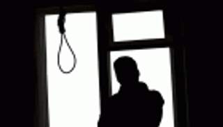 انتبهوا للأبناء.. التوتر خلال الامتحانات أحد أسباب انتحار المراهقين