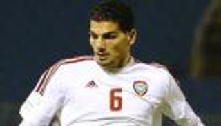 خطأ العنزي يكلف الأبيض هدف مبكر