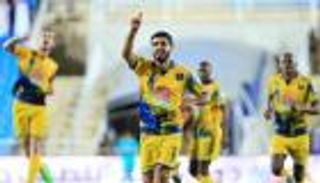 لاعب التعاون السعودي يتفوق على ميسي