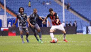 بالفيديو.. الرائد يسقط النصر ويتشبث بالبقاء في الدوري السعودي