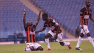 بالفيديو.. بانجورا يحفظ آمال الرائد في البقاء بالدوري السعودي