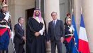 محمد بن سلمان يبحث مع هولاند الملفات الإقليمية والتعاون الثنائي