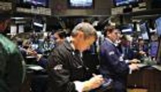 الأسهم الأمريكية تغلق منخفضة وسط أجواء توتر بين المستثمرين