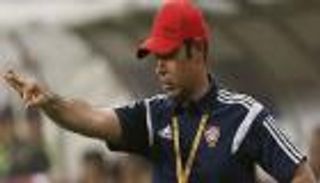 3 معوقات تعترض مهدي علي لتحقيق حلم الأبيض بالتأهل للمونديال