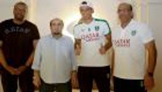 السومة بعد التجديد: من يعشق الأهلي صعب أن يتخلى عنه