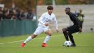 الريال يرفض 10 ملايين يورو لإعادة لاعبه الصيني إلى بلاده