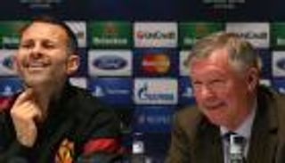 إقالة فان جال قد تدفع فيرجسون للعودة 